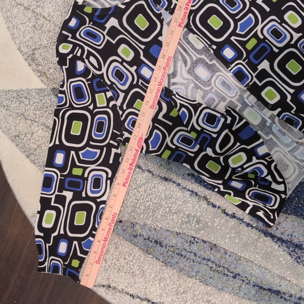 Geometric Patterned Cardigan - Picture 7 of 7